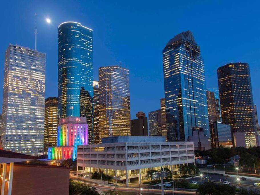 Beautiful/Spacious 2 Bedroom Houston Near Galleria 外观 照片